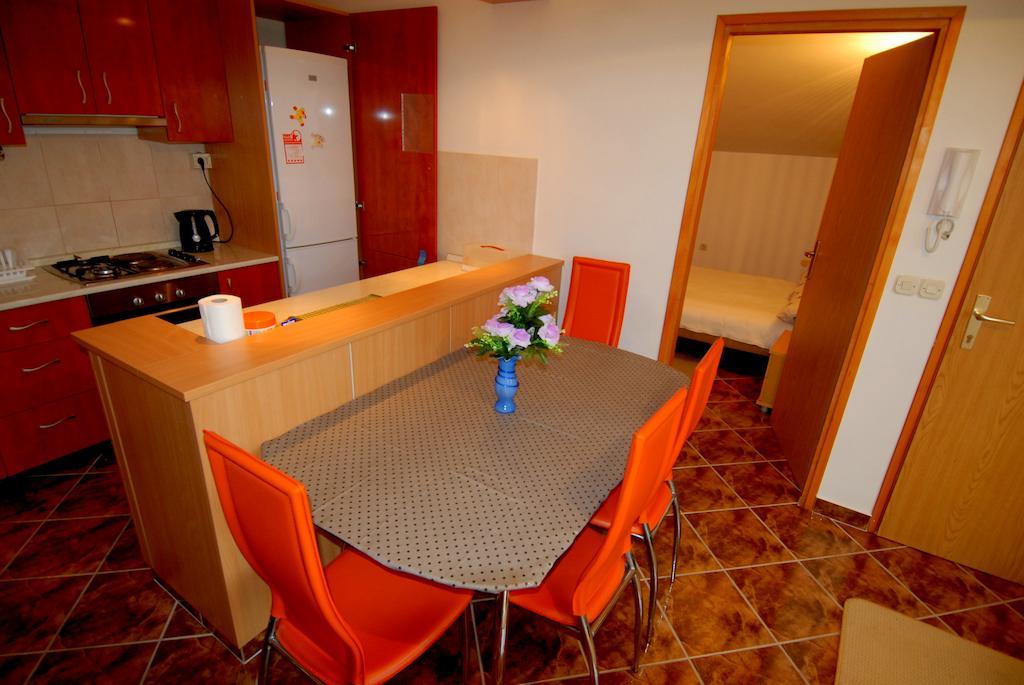 Guesthouse Konti Rijeka Zimmer foto